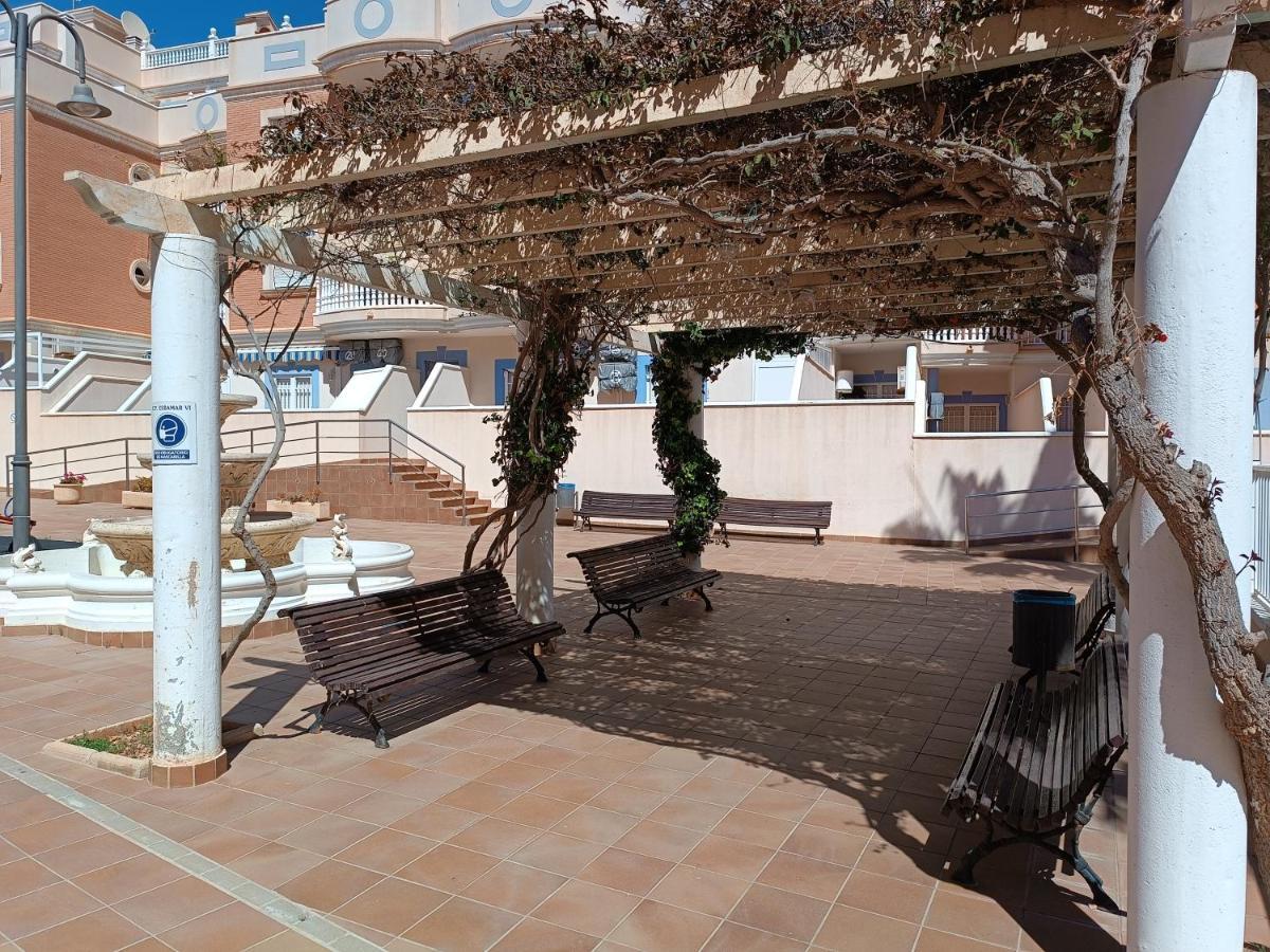 Apartamento Esbamar Roquetas de Mar Kültér fotó